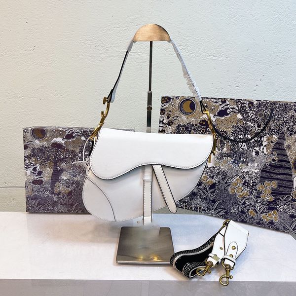 handbags 2022 women saddle bags exquisite designer handbag wallet shoulder messenger bag backpack coin purse
handbags 2022 women saddle bags exquisite designer handbag wallet shoulder messenger bag backpack coin purse