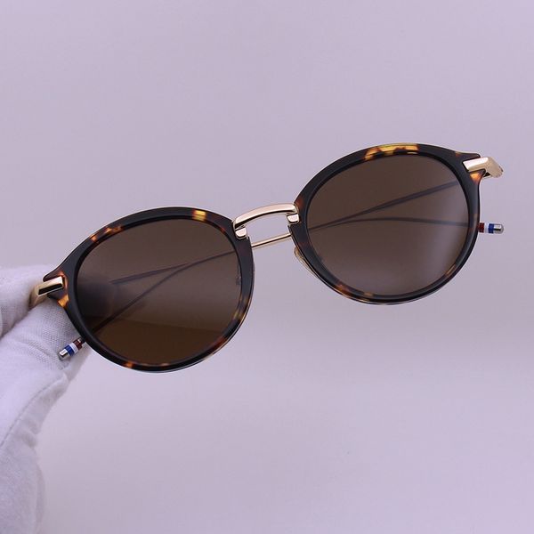 2021 thom brand design sunglasses classic round titanium alloy uv protection tb011 men's women's sun glasses with original box, White;black
2021 thom brand design sunglasses classic round titanium alloy uv protection tb011 men's women's sun glasses with original box, White;black