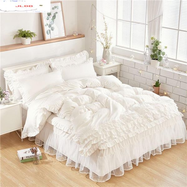 bedding sets luxury white for kids girls twin king size duvet cover lace bed skirt set pillowcase wedding bedclothes
bedding sets luxury white for kids girls twin king size duvet cover lace bed skirt set pillowcase wedding bedclothes