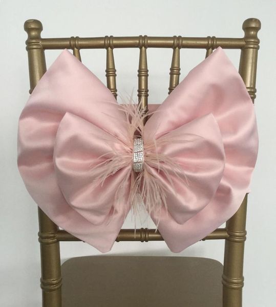 2021 in stocks different colors wedding chair covers elegant satin bow crystal feather chairs sashes decorations skirts zj002
2021 in stocks different colors wedding chair covers elegant satin bow crystal feather chairs sashes decorations skirts zj002