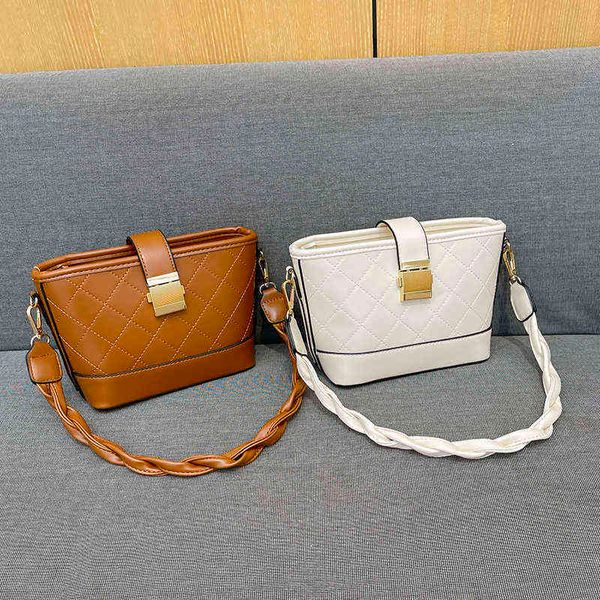 shopping bags luxury handbags designer women shoulder bag braided strap crossbody fashion bucket tote ladies messenger 220315