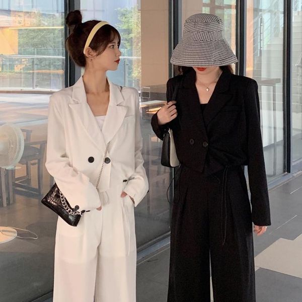 luxury women's jackets black coat women's autumn 2021 net red dign sense small short suit top, Black;brown
luxury women's jackets black coat women's autumn 2021 net red dign sense small short suit top, Black;brown
