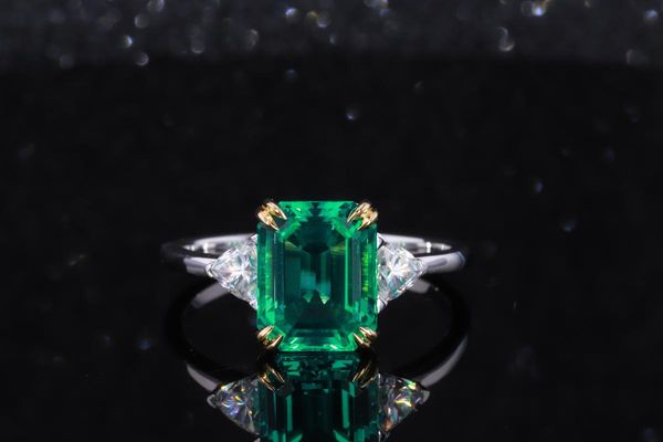 cluster rings starsgem fashion 18k 8*10mm hydrothermal emerald moissanites engagement ring, Golden;silver
cluster rings starsgem fashion 18k 8*10mm hydrothermal emerald moissanites engagement ring, Golden;silver