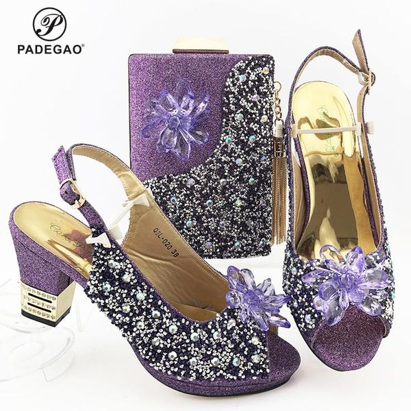 dress shoes italian lady matching shoe and bag 2021 selling material with pu nigerian bags set for party in purple color, Black
dress shoes italian lady matching shoe and bag 2021 selling material with pu nigerian bags set for party in purple color, Black