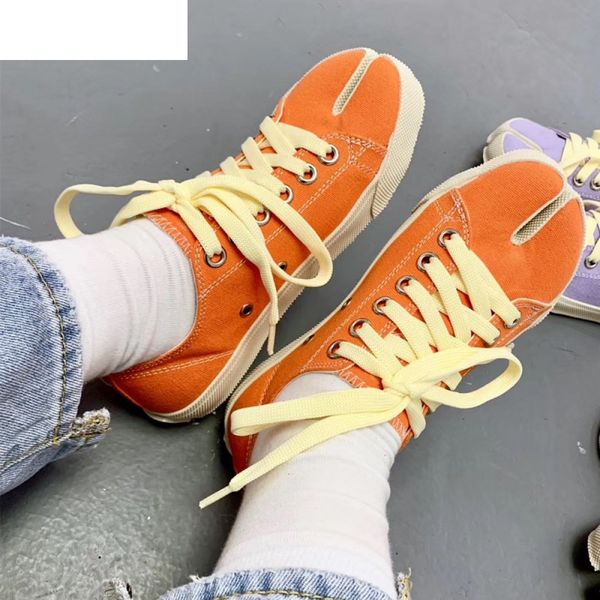 sandals spring summer split toe causal shoes woman canday color lace up shallow canvas pig trotter horseshoe flat shoes plus size, Black
sandals spring summer split toe causal shoes woman canday color lace up shallow canvas pig trotter horseshoe flat shoes plus size, Black