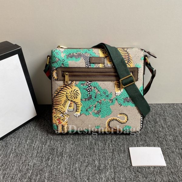 clasic italy signature shoulder bags messenger mens handbags backpack tote crossbody purses womens leather clutch luxury designer wallet
clasic italy signature shoulder bags messenger mens handbags backpack tote crossbody purses womens leather clutch luxury designer wallet