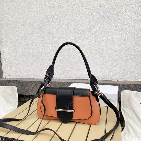 star catwalk high-quality chainshouder bag designers womens handbags purses 2021cross-pattern double-layer leather embossing crossbody bags
star catwalk high-quality chainshouder bag designers womens handbags purses 2021cross-pattern double-layer leather embossing crossbody bags
