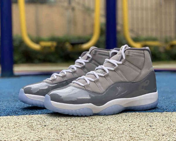 high cool grey 11 basketball shoes white-cool-grey real carbon fiber 11s trainer sports stylist fashion sneakers come with box{category}
high cool grey 11 basketball shoes white-cool-grey real carbon fiber 11s trainer sports stylist fashion sneakers come with box{category}