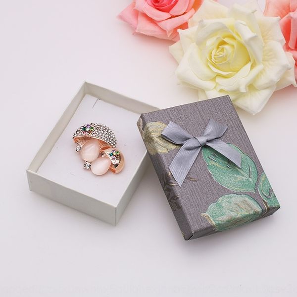 bzil colorful butterfly bow packaging boxes paper jewelry random jewelry boxes delivery of six s without color selection, Black;white
bzil colorful butterfly bow packaging boxes paper jewelry random jewelry boxes delivery of six s without color selection, Black;white