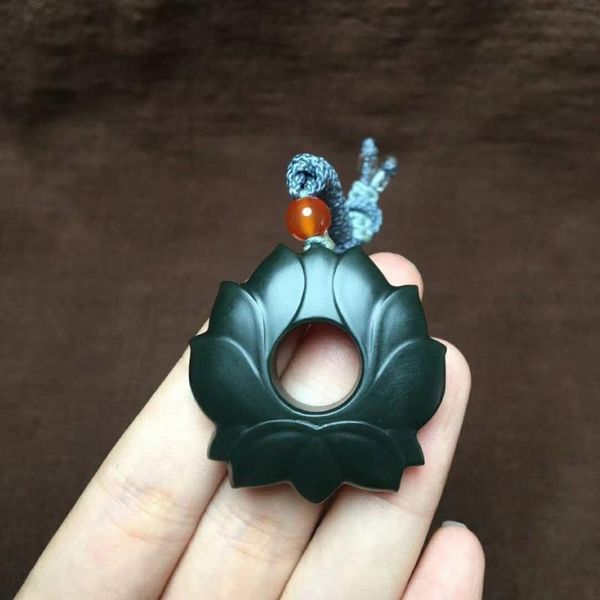 lockets j32#hetian jade baishi shenglian pendant, is warm and delicate, Silver
lockets j32#hetian jade baishi shenglian pendant, is warm and delicate, Silver
