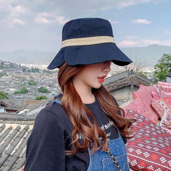 2021 new basin hat day is spring summer day fork korean version leisure travel shade contracted temperament female fisherman hat, Blue;gray
2021 new basin hat day is spring summer day fork korean version leisure travel shade contracted temperament female fisherman hat, Blue;gray