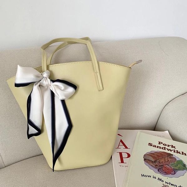 evening bags korean fashion casual shoulder bag for women 2021 designer female zipper pu leather soft ladies big travel tote handbag
evening bags korean fashion casual shoulder bag for women 2021 designer female zipper pu leather soft ladies big travel tote handbag