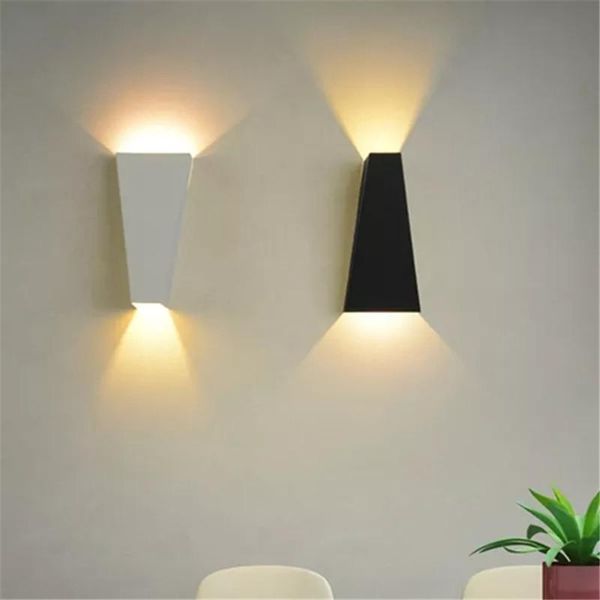 surface mounted design indoor led wall lamp 10w bedside bedroom black/white light up down ac85-265v outdoor lamps
surface mounted design indoor led wall lamp 10w bedside bedroom black/white light up down ac85-265v outdoor lamps