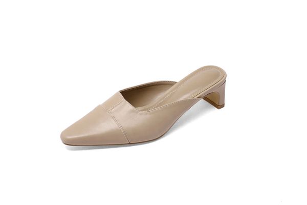 elegant women's shoes 2022 summer new baotou sandals women wear slippers at home and abroad rushed, Black
elegant women's shoes 2022 summer new baotou sandals women wear slippers at home and abroad rushed, Black