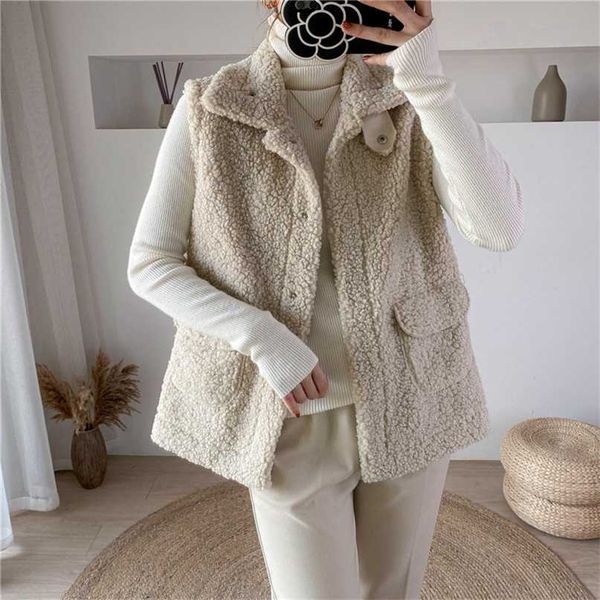 winter vest jackets lamb wool thicken warm waistcoat women turn down collar hidden button pockets outwear sleeveless coat 211120, Black;white
winter vest jackets lamb wool thicken warm waistcoat women turn down collar hidden button pockets outwear sleeveless coat 211120, Black;white