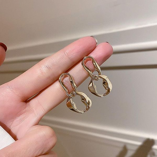 dangle & chandelier geometric irregular chain female temperament beautiful girl earrings all-match women's sandals 2021earring, Silver
dangle & chandelier geometric irregular chain female temperament beautiful girl earrings all-match women's sandals 2021earring, Silver