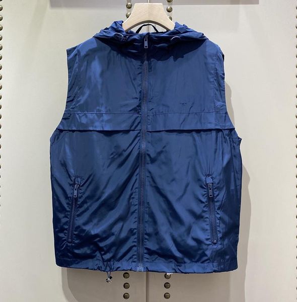 women's vests the early autumn 2021 hooded vest chest pocket adornment ornament hem rope can be adjusted 0811, Black;white
women's vests the early autumn 2021 hooded vest chest pocket adornment ornament hem rope can be adjusted 0811, Black;white