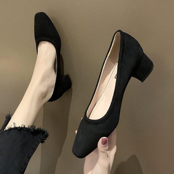 dress shoes 2021 retro style shallow mouth korean version of the thick heel square suede single women, Black
dress shoes 2021 retro style shallow mouth korean version of the thick heel square suede single women, Black
