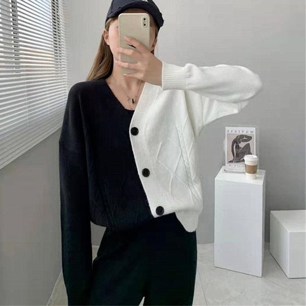 women's knits & tees autumn winter black white hit color knitted sweater fashion tide long sleeve cardigan v neck single breasted woman
women's knits & tees autumn winter black white hit color knitted sweater fashion tide long sleeve cardigan v neck single breasted woman