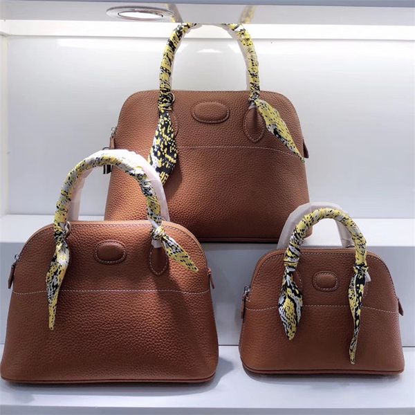 new litchi shell bag in autumn and winter 2021 cow leather one shoulder messenger leather women s bag is fashionable and versatile
new litchi shell bag in autumn and winter 2021 cow leather one shoulder messenger leather women s bag is fashionable and versatile