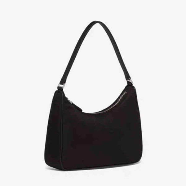 hobo 2005 re-edition nylon mini handle bags fashion large capacity women's handbag
hobo 2005 re-edition nylon mini handle bags fashion large capacity women's handbag