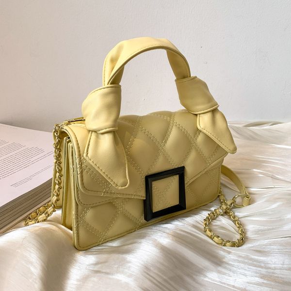 2021 version trendy small chain korean western bag female simple style new fashion rhombic of summer fresh messenger ntdls
2021 version trendy small chain korean western bag female simple style new fashion rhombic of summer fresh messenger ntdls