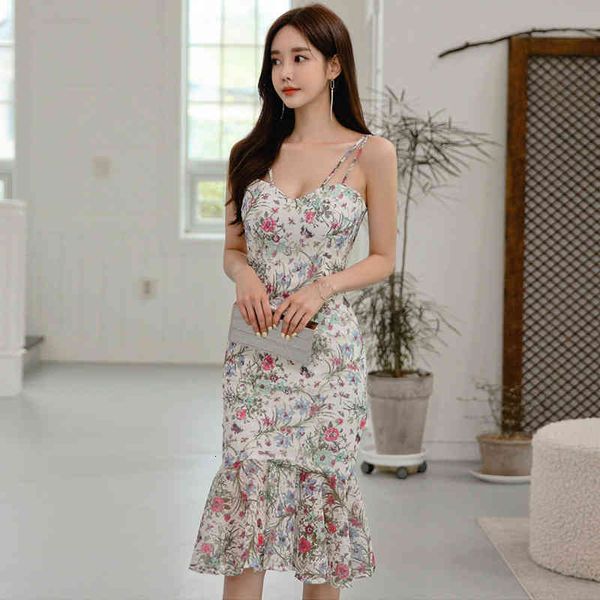 arrival style girl's beach elegant summer temperament belt lady sweet impression mermaid dress, Black;gray
arrival style girl's beach elegant summer temperament belt lady sweet impression mermaid dress, Black;gray