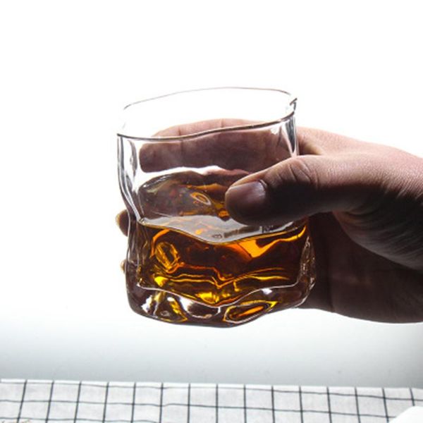 wine glasses creative thicken japanese phnom penh crystal liquor glass twist pattern personality frosted beer mug irregular 
wine glasses creative thicken japanese phnom penh crystal liquor glass twist pattern personality frosted beer mug irregular