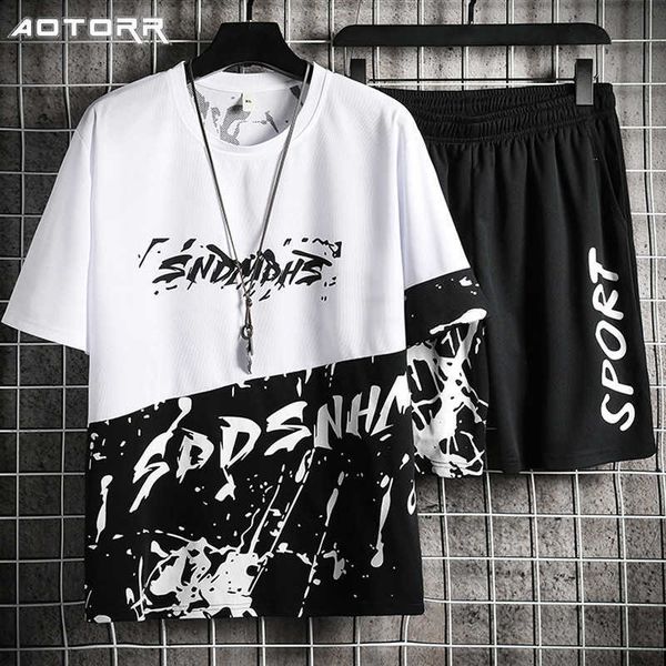 men summer print sets fashion street hip hop short sleeved sportswear suit mens casual sports 2 piece set men 5xl 210714, Gray
men summer print sets fashion street hip hop short sleeved sportswear suit mens casual sports 2 piece set men 5xl 210714, Gray