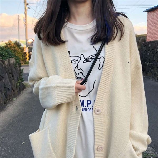 autumn and winter college style solid color embroidery off sleeve v-neck knitted cardigan coat sweater wear, White;black
autumn and winter college style solid color embroidery off sleeve v-neck knitted cardigan coat sweater wear, White;black