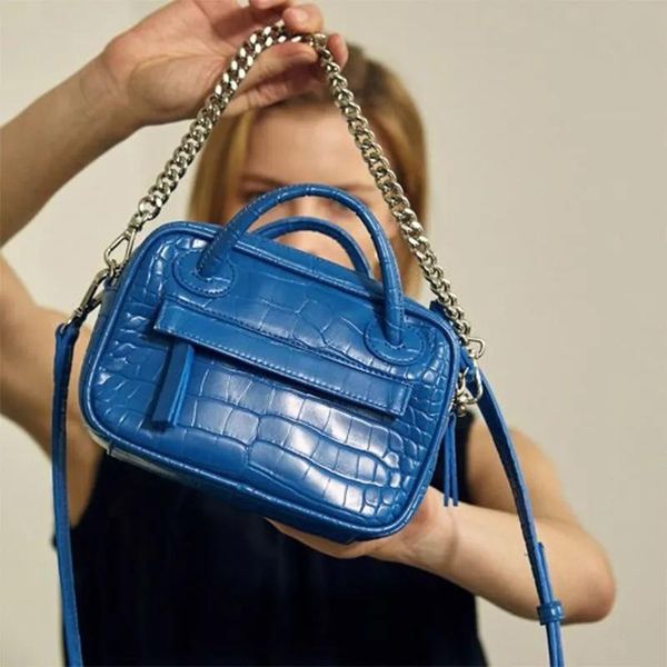 evening bags bag handbags 2021 european and american niche design retro chain handbag crocodile pattern shoulder diagonal
evening bags bag handbags 2021 european and american niche design retro chain handbag crocodile pattern shoulder diagonal