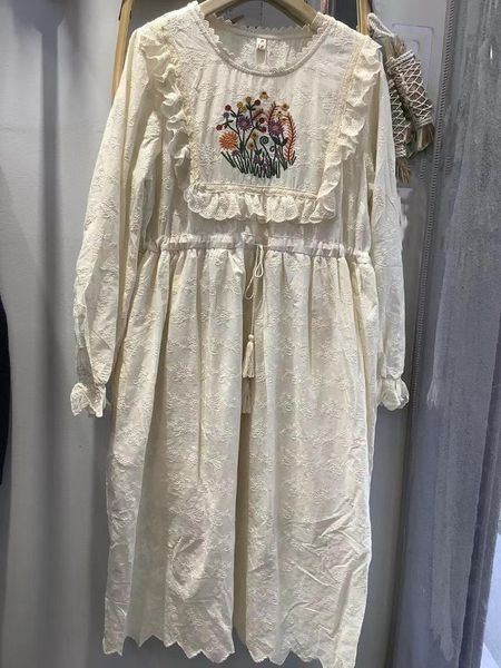 casual dresses autumn dress women 2021 sweet japan style embroidery flower long sleeve midi 79-21225, Black;gray
casual dresses autumn dress women 2021 sweet japan style embroidery flower long sleeve midi 79-21225, Black;gray