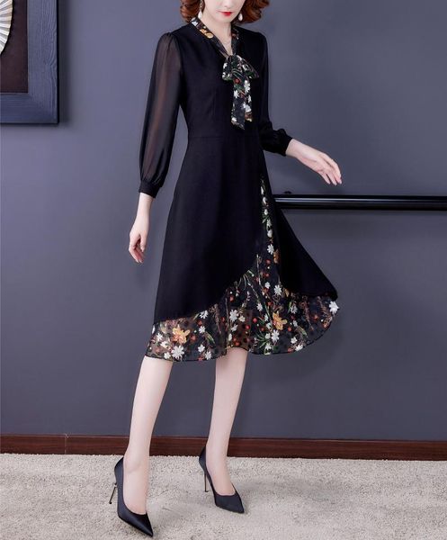 casual dresses coigarsam women dress autumn 2022 office lady fashion long sleeve patchwork floral print chiffon v-neck, Black;gray
casual dresses coigarsam women dress autumn 2022 office lady fashion long sleeve patchwork floral print chiffon v-neck, Black;gray