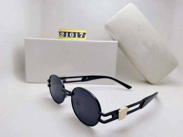 sunglasses for men and women summer style square anti-ultraviolet retro plate metal round full frame fashion eyeglasses random box, White;black
sunglasses for men and women summer style square anti-ultraviolet retro plate metal round full frame fashion eyeglasses random box, White;black