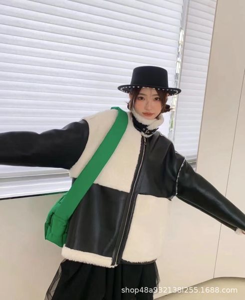 womens jacket winter fashion black and white imitation fur integrated warm woolen loose retro checkerboard locomotive fur coat, Black;brown
womens jacket winter fashion black and white imitation fur integrated warm woolen loose retro checkerboard locomotive fur coat, Black;brown