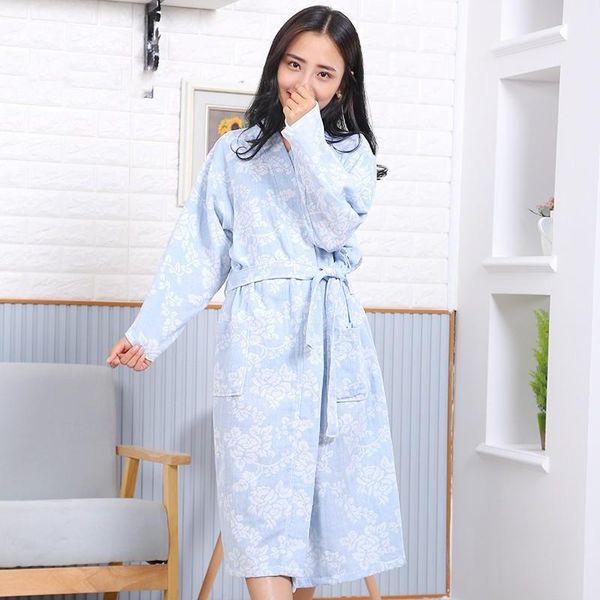 women's sleepwear blue flower women robe gown cotton gauze bathrobe long sleeve femme casual nightgown loose nightwear home clothes, Black;red
women's sleepwear blue flower women robe gown cotton gauze bathrobe long sleeve femme casual nightgown loose nightwear home clothes, Black;red