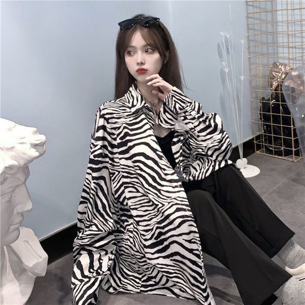 women's blouses & shirts zebra long sleeve shirt, zebra polo collar, loose, medium length, 2021, White
women's blouses & shirts zebra long sleeve shirt, zebra polo collar, loose, medium length, 2021, White