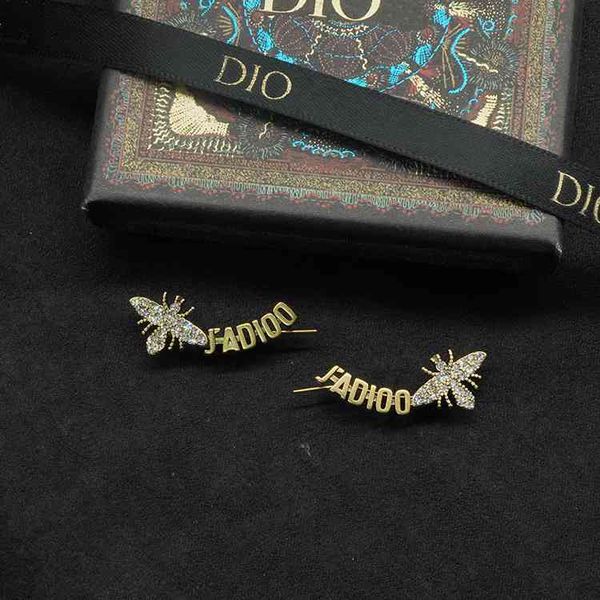 full earrings fashion diamond designer jewelry bee dijia ja letter trend women's luxury d home design temperament, Red;brown
full earrings fashion diamond designer jewelry bee dijia ja letter trend women's luxury d home design temperament, Red;brown