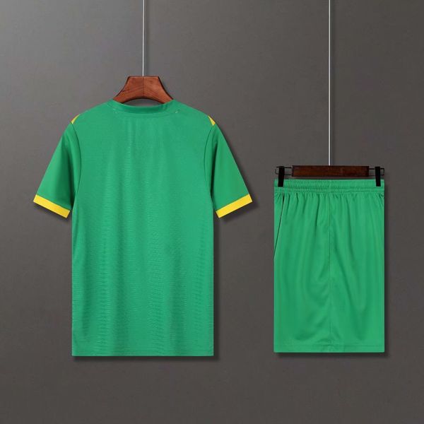 b1249998q29 custom jerseys or casual wear orders, note color and style, contact customer service to customize jersey name number short sleev, Black;yellow
b1249998q29 custom jerseys or casual wear orders, note color and style, contact customer service to customize jersey name number short sleev, Black;yellow