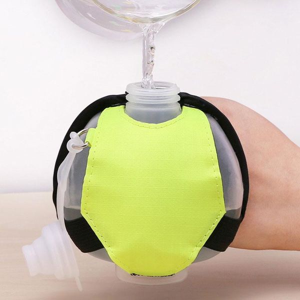 water bottle running adjustable wrist handheld for runners hiking cycling camping 7oz mc889
water bottle running adjustable wrist handheld for runners hiking cycling camping 7oz mc889