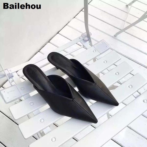 slippers spring summer women mule shoes pointed toe runway lady med heel brand medium closed modern kitten slides, Black
slippers spring summer women mule shoes pointed toe runway lady med heel brand medium closed modern kitten slides, Black