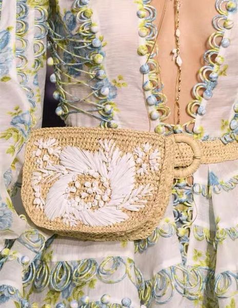 waist bags flower straw pack men women can be fitted with mobile phone keys purse grass bag bolso borsetta portmonetka
waist bags flower straw pack men women can be fitted with mobile phone keys purse grass bag bolso borsetta portmonetka