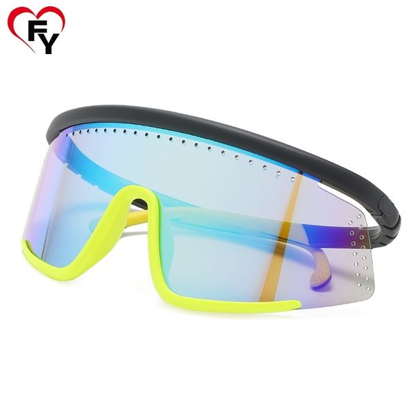 2021 new riding men's large frame colorful outdoor wind proof polarized sunglasses women's sports glasses
2021 new riding men's large frame colorful outdoor wind proof polarized sunglasses women's sports glasses