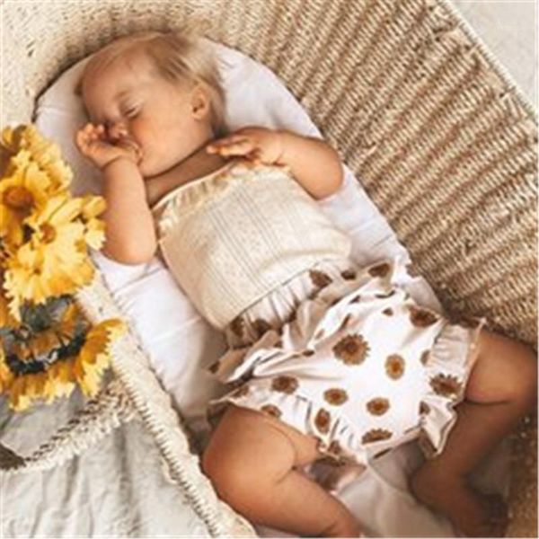 0-24m three piece baby girl\u2021s clothes fresh solid color suspender jumpsuit and sweet sunflower short pants with headband clothing sets, White
0-24m three piece baby girl\u2021s clothes fresh solid color suspender jumpsuit and sweet sunflower short pants with headband clothing sets, White