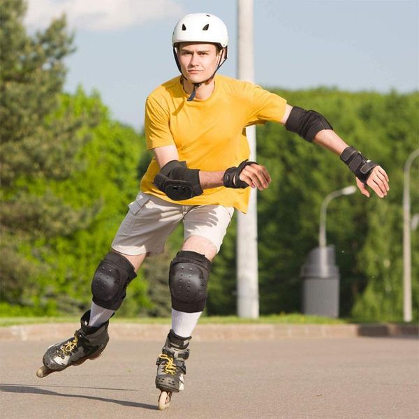 6pcs/set skateboard ice roller skating protective gear elbow pads wrist guard cycling riding knee protector for kids men women, Black;gray
6pcs/set skateboard ice roller skating protective gear elbow pads wrist guard cycling riding knee protector for kids men women, Black;gray