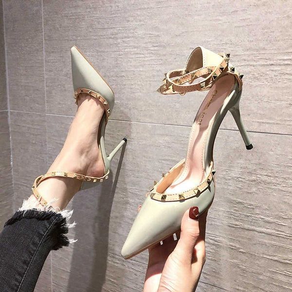 sandals 2021 summer baotou stiletto rivet fashion high heels pointed female word belt, Black
sandals 2021 summer baotou stiletto rivet fashion high heels pointed female word belt, Black