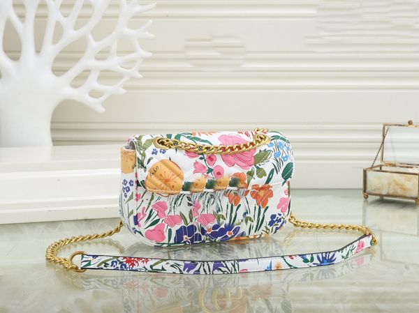 women shoulder bags gold and silver chain bag crossbody pure color luxury handbag cross body messenger tote purse wallet
women shoulder bags gold and silver chain bag crossbody pure color luxury handbag cross body messenger tote purse wallet