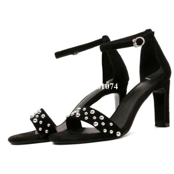 summer fashion flock rivet decoration black square heel high and open toe buckle strap women sandals party shoes
summer fashion flock rivet decoration black square heel high and open toe buckle strap women sandals party shoes