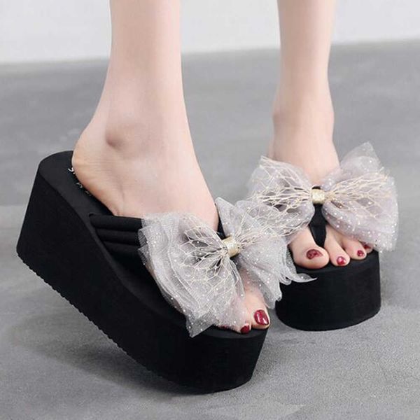 fashion bow women slippers summer 11cm high heel female platform casual beach shoes non-slip flip flop sandals qq666 210625, Black
fashion bow women slippers summer 11cm high heel female platform casual beach shoes non-slip flip flop sandals qq666 210625, Black
