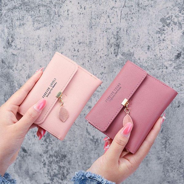 korean version leaf pendant of simple small wallet three-fold pocket short wallets 2021 for women, Red;black
korean version leaf pendant of simple small wallet three-fold pocket short wallets 2021 for women, Red;black
